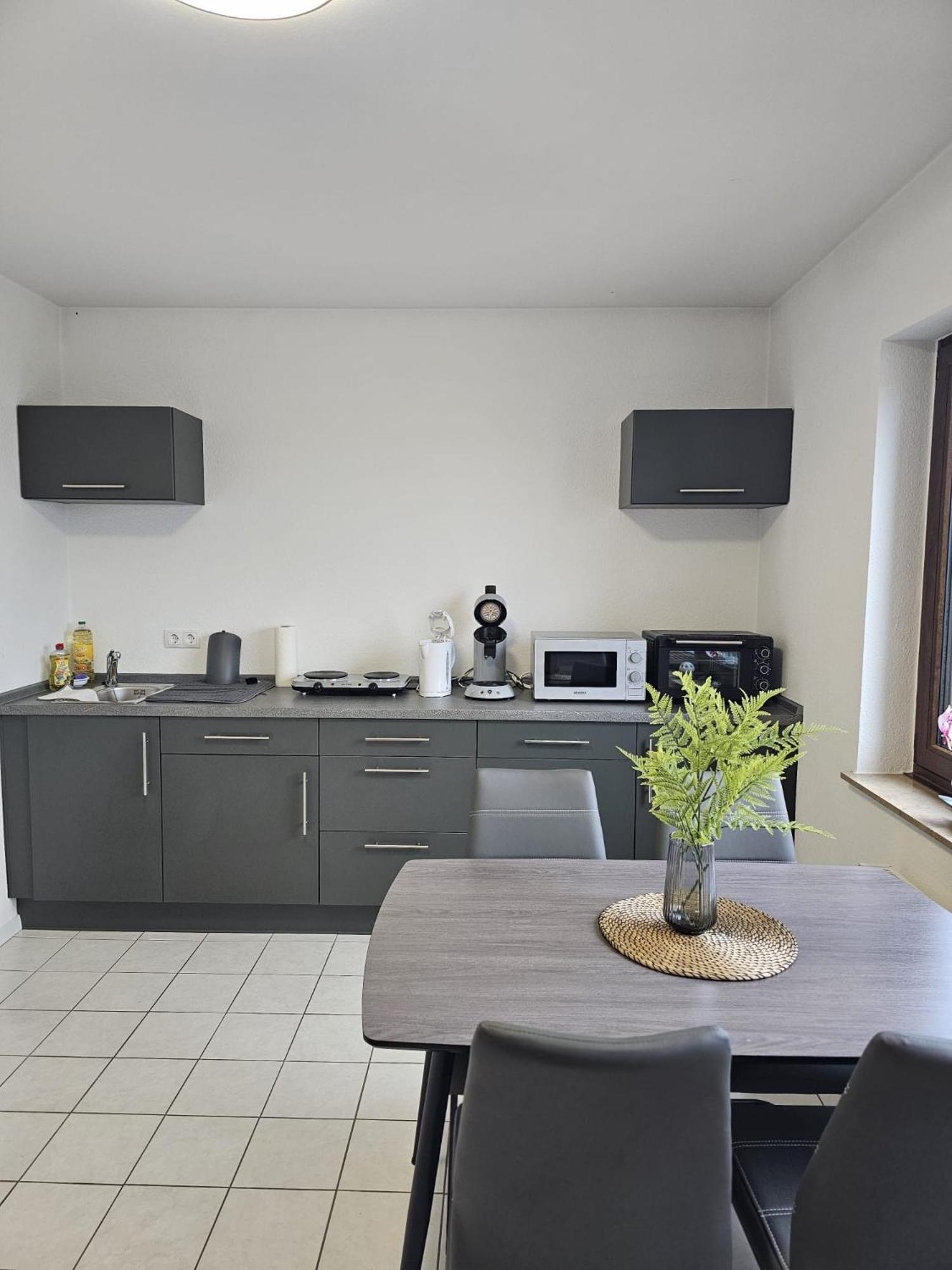 Gemuetliche Ferienwohnung Mulheim-Karlich Luaran gambar