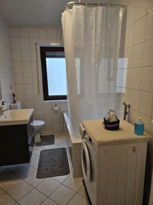 Gemuetliche Ferienwohnung Mulheim-Karlich Luaran gambar