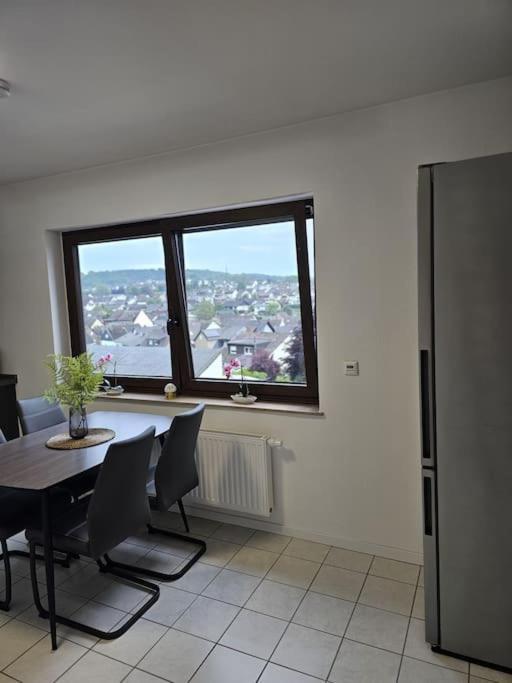 Gemuetliche Ferienwohnung Mulheim-Karlich Luaran gambar